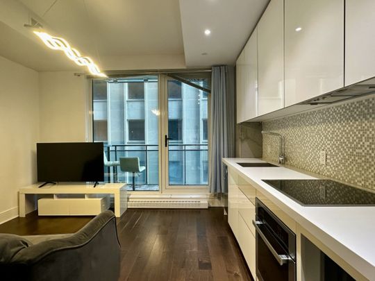 1188 Avenue Union, #804 - Photo 1