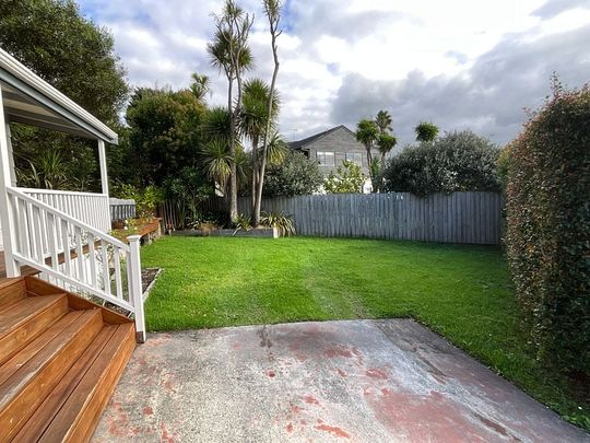 Charming 2BR Home in Torbay - Photo 1