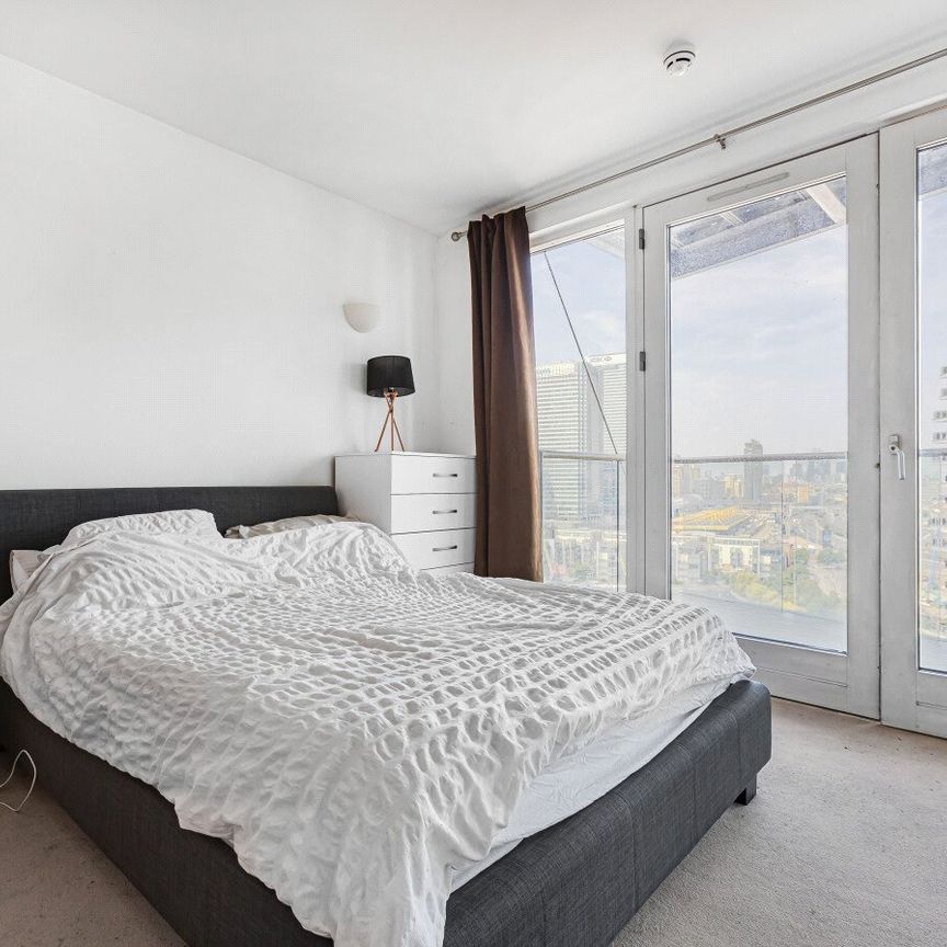 Fairmont Avenue, London, E14 9PJ - Photo 1