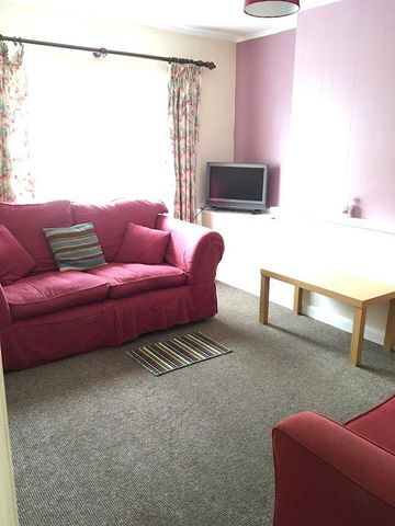 4 bedroom house to rent - Photo 2