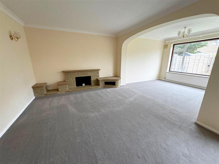 3 bedroom house to rent - Photo 2