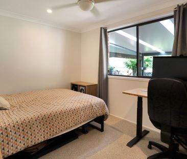 Fresh Air and Community Charm - Photo 5