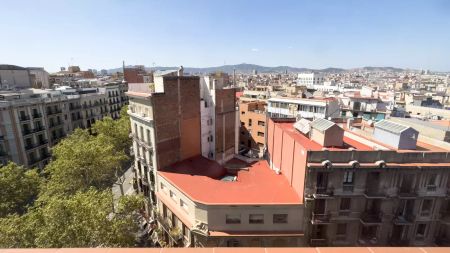 Room in a shared 11-bedroom apartment for rent in El Raval, Barcelona - Foto 4