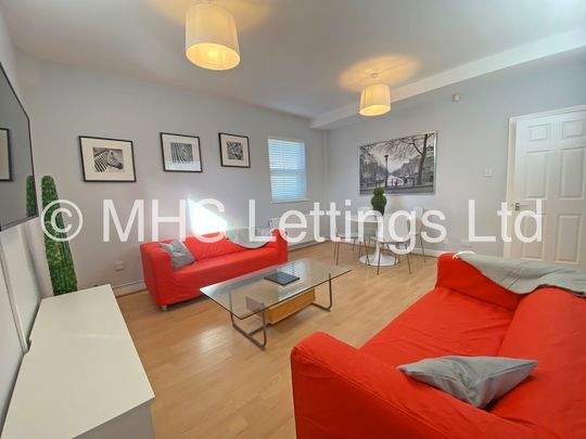 4 Bedroom End Terraced House for rent in Granby Street - Photo 1