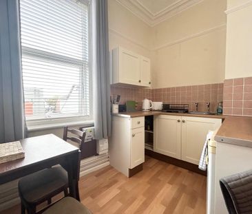 Studio to rent - Photo 3