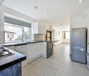 2 bedroom semi-detached house to rent - Photo 1