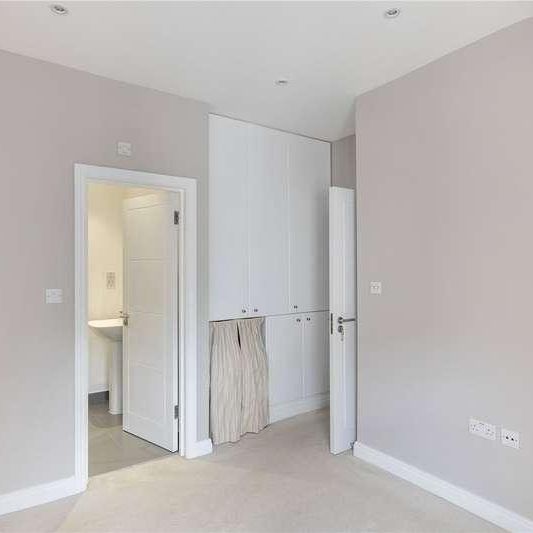 Drewstead Road, London, SW16 - Photo 1