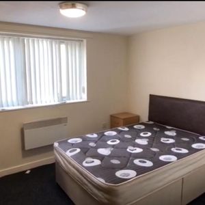 Room in a Shared Flat, Saffron Court, CV1 - Photo 2