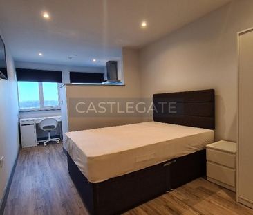 Studio to rent - Photo 1