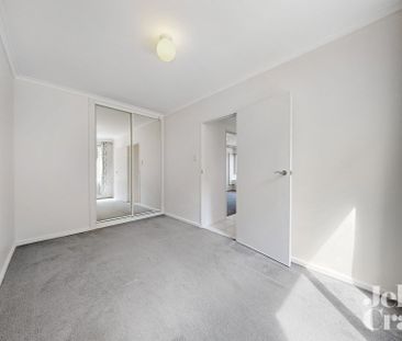 2/1C Kangaroo Road, Murrumbeena - Photo 5