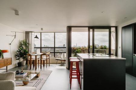 3 bedroom flat to rent - Photo 2