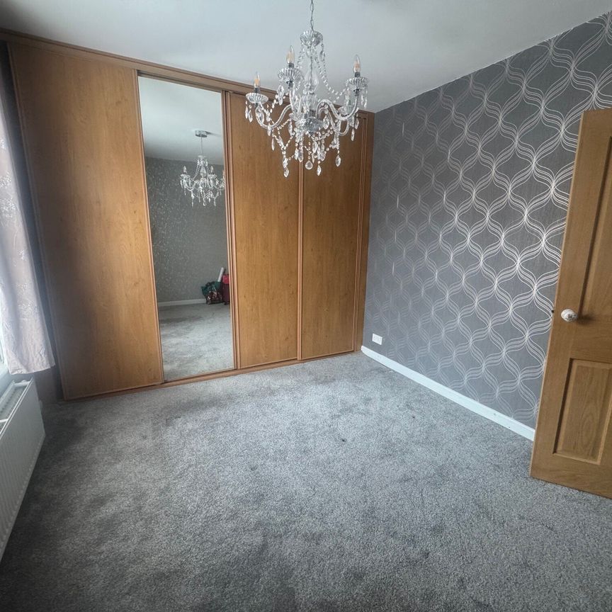 Priory Road, Southampton - Photo 1