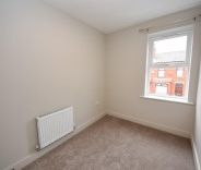 3 bed House - Terraced for Rent - Photo 1