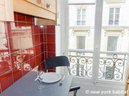 Logement à Paris, Location meublée - Photo 4