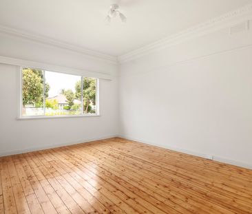 38 Powell Street, Reservoir - Photo 5