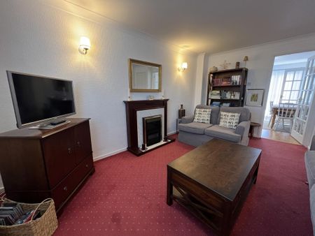 2 bedroom apartment to rent - Photo 3