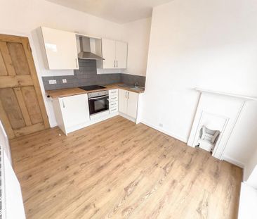 2 bedroom bungalow to rent - Photo 2