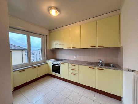 2-room apartment in the Chailly district, near the CHUV - Photo 2