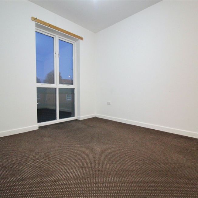 1 Bedroom Apartment To Let - Photo 1