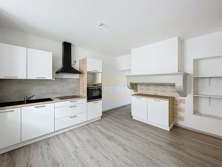 Location Maison 4 pièces 112m² GONDRECOURT LE CHATEAU 55130 - Photo 3