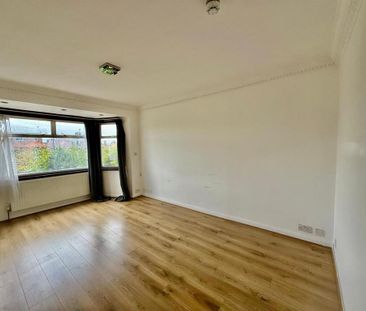 4 bedroom house to rent - Photo 3