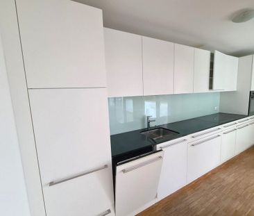 Moderne Wohnung in Aesch - Foto 1