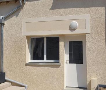 Location Appartement 2 pièces 44m² CHAILLY EN BIERE 77930 - Photo 4