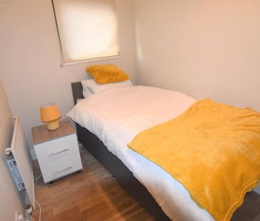 2 bedroom apartment to rent - Photo 3