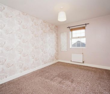 Carlton Gate Drive, Kiveton Park, Sheffield, S26 - Photo 4