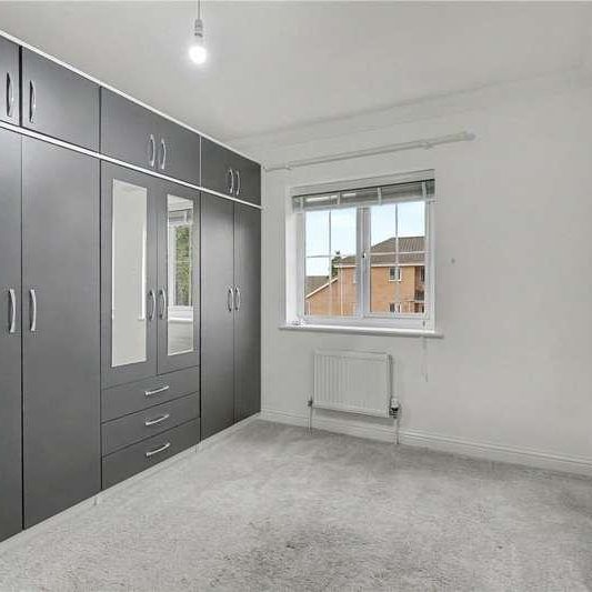 Wellesley Close, Poringland, Norwich, Norfolk, NR14 - Photo 1