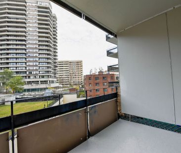 3555 Cote-des-Neiges Road - Photo 3
