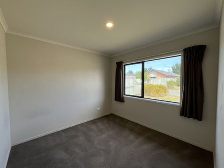 69 Barnes Street, Pegasus - Photo 5
