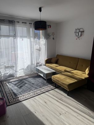 Nice 2.5 room apartment in Saxon - Photo 1