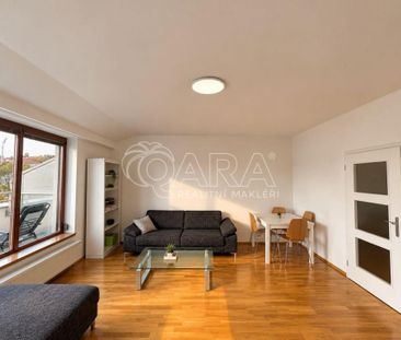 Pronájem bytu 2+kk 58 m2 - Fotografie 2
