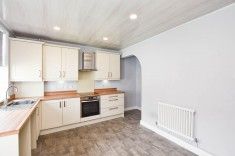 2 bed House - Terraced for Rent - Photo 5