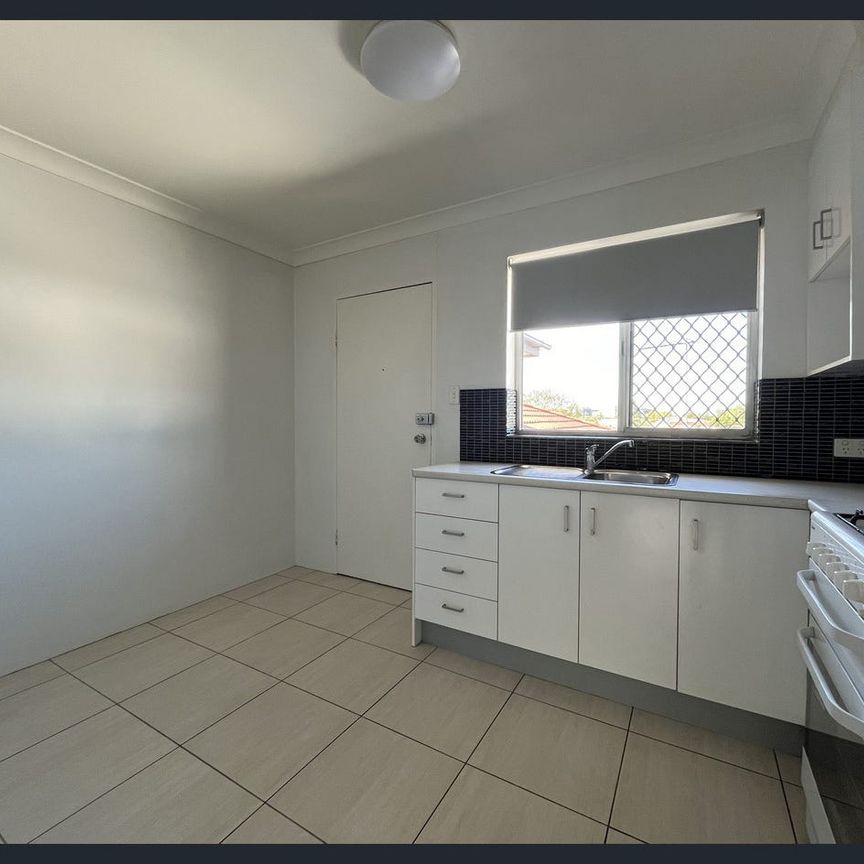 Modern Unit in Convenient Location - Photo 1