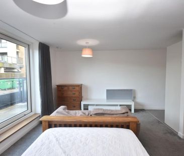 Studio to rent - Photo 3