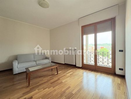 Quadrilocale via Vittorio Emanuele, Centro, Alba - Photo 2