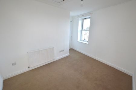 Western Road, St Marychurch, Torquay, Devon, TQ1 - Photo 2