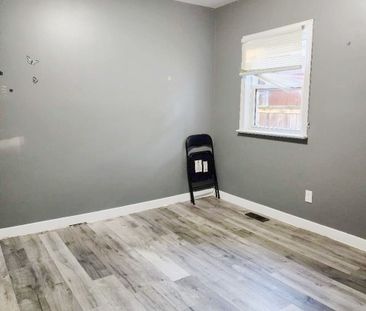 For Lease - 648 Oxford Street Unit# Unit2, London East, Ontario - Photo 6