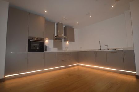 2 bedroom apartment to rent - Photo 5