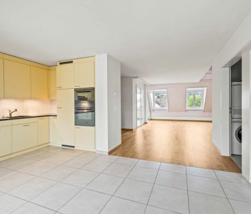 Grosszügige 4.5-Zimmer Maisonettewohnung mit viel Wohnkomfort - Foto 3