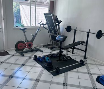 St Kilda East - Photo 1