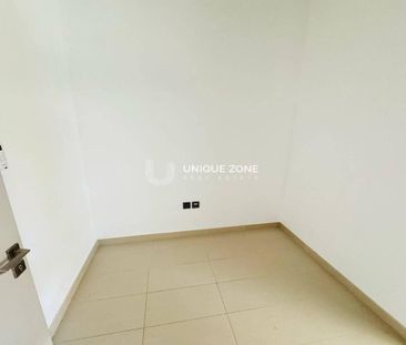 MULTIPLE OPTIONS | PRIME LOCATION | READY TO MOVE - Photo 3