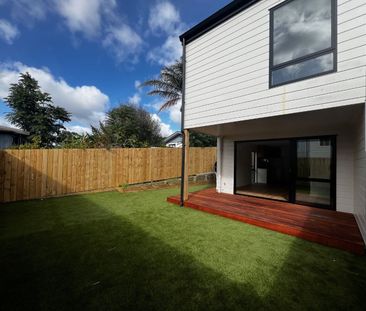 1 year old 2 bedroom 2.5 bathroom on Divich - Photo 1