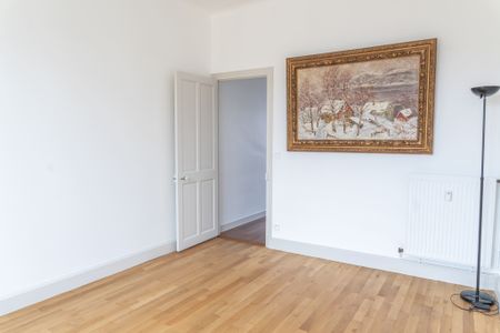 Location Appartement 2 pièces 56m² ORLEANS 45000 - Photo 2