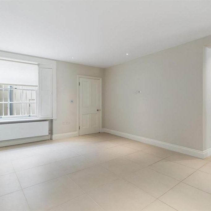 4 bedroom house to rent - Photo 1