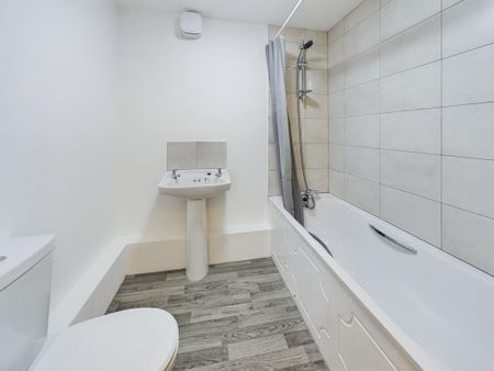 1 bedroom flat to rent - Photo 5