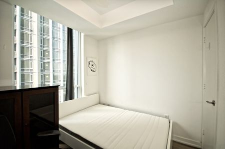 For Lease - 1 Yorkville Avenue Unit# 1902, Toronto, Ontario - Photo 4