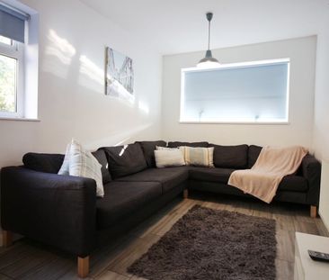 Flora Street, Cathays - Photo 3